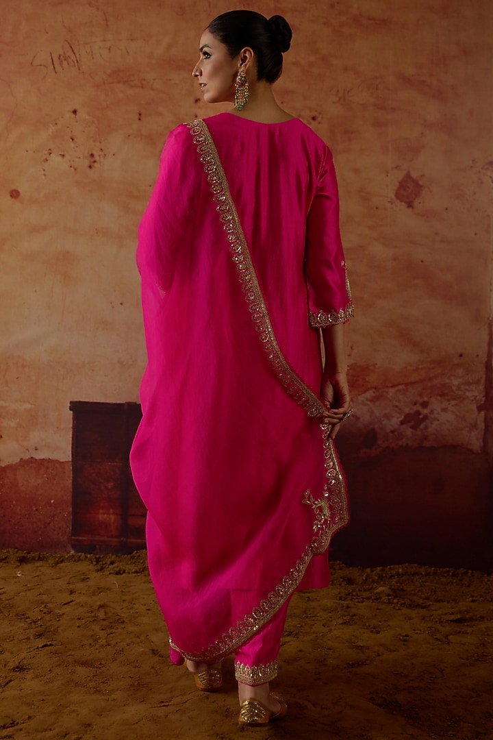 Pink Pure Silk Zardosi Hand Embroidered Kurta Set by Vinita Bhansali at Pernia's Pop Up Shop