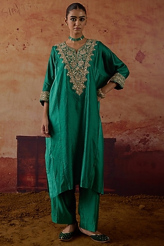 Green Pure Silk Zardosi Hand Embroidered Kaftan Set by Vinita Bhansali
