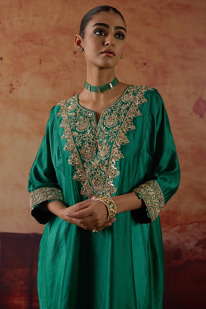 Green Pure Silk Zardosi Hand Embroidered Kaftan Set by Vinita Bhansali at Pernia's Pop Up Shop