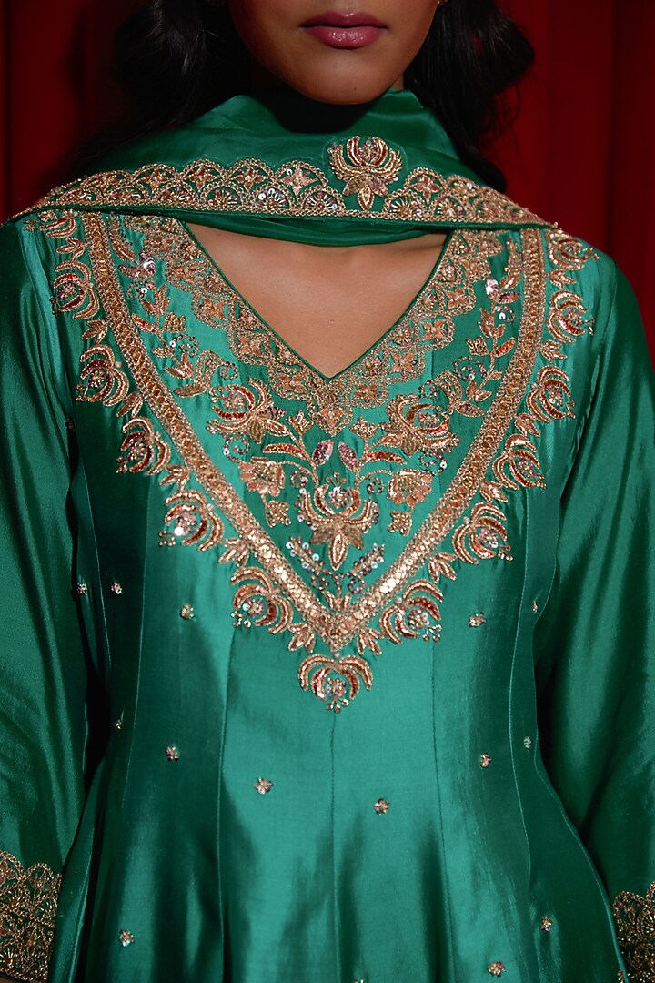 Green Ombre Pure Silk Sequins Embroidered Wedding Anarkali Set by Vinita Bhansali at Pernia's Pop Up Shop