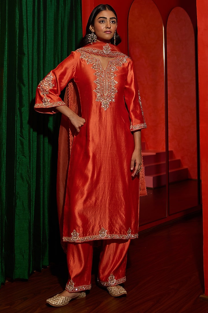 Orange Pure Silk Zardosi Hand Embroidered Kurta Set by Vinita Bhansali at Pernia's Pop Up Shop