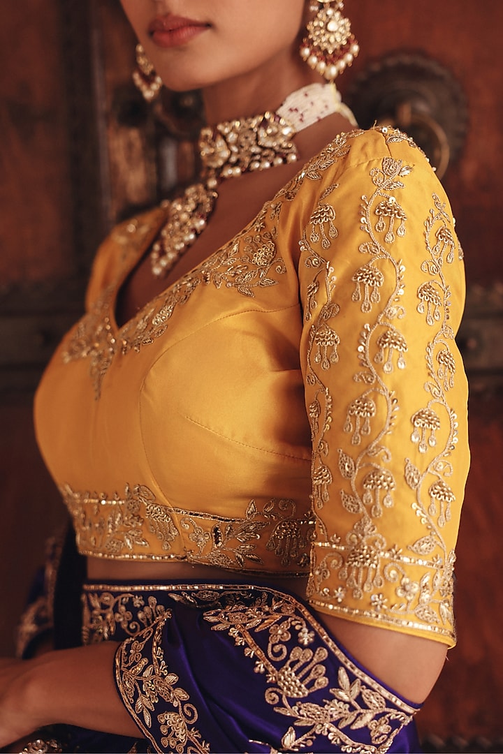 Purple Pure Silk Zardosi Embroidered Reception Saree Set by Vinita Bhansali at Pernia's Pop Up Shop
