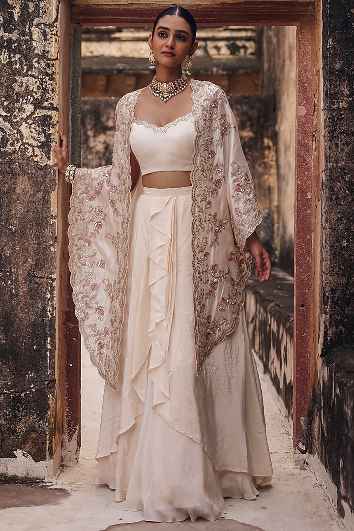Ivory Pure Silk Zardosi Hand Embroidered Cape Set by Vinita Bhansali at Pernia's Pop Up Shop