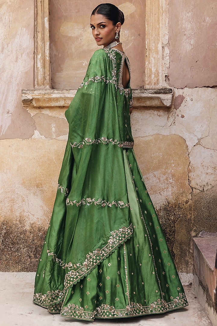 Green Pure Silk Zardosi Embroidered Wedding Lehenga Set by Vinita Bhansali at Pernia's Pop Up Shop