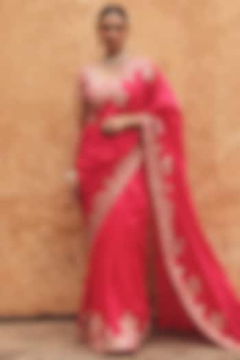 Red Pure Silk Zardosi Embroidered Reception Saree Set by Vinita Bhansali at Pernia's Pop Up Shop