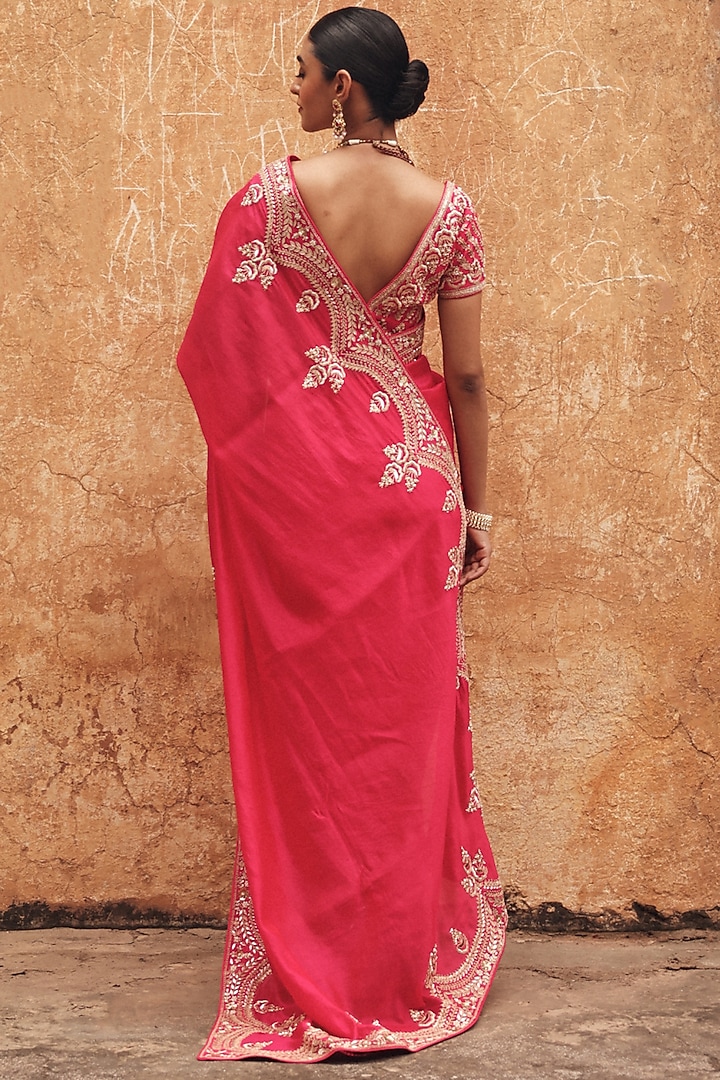 Red Pure Silk Zardosi Embroidered Reception Saree Set by Vinita Bhansali at Pernia's Pop Up Shop