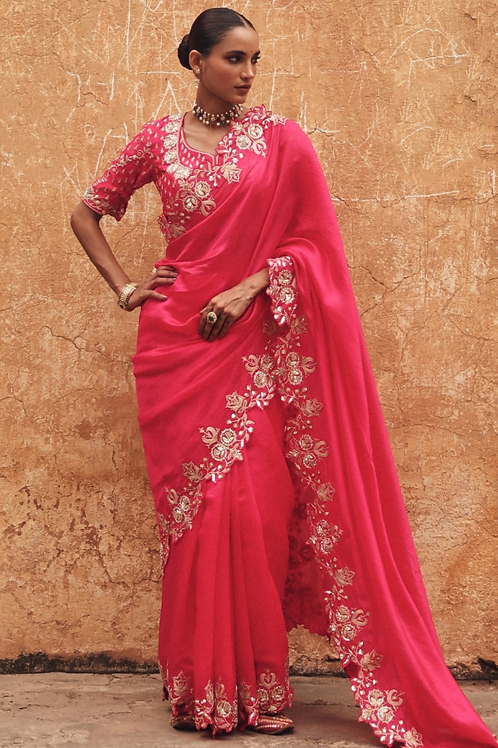 Red Pure Silk Zardosi Embroidered Reception Saree Set by Vinita Bhansali at Pernia's Pop Up Shop