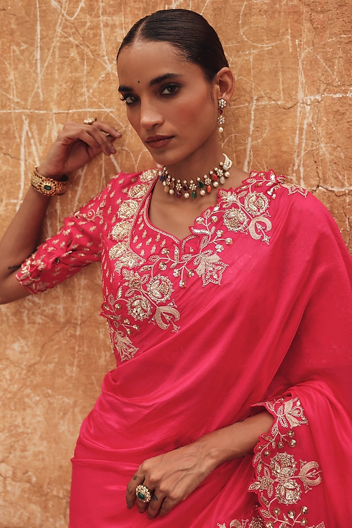 Red Pure Silk Zardosi Embroidered Reception Saree Set by Vinita Bhansali at Pernia's Pop Up Shop