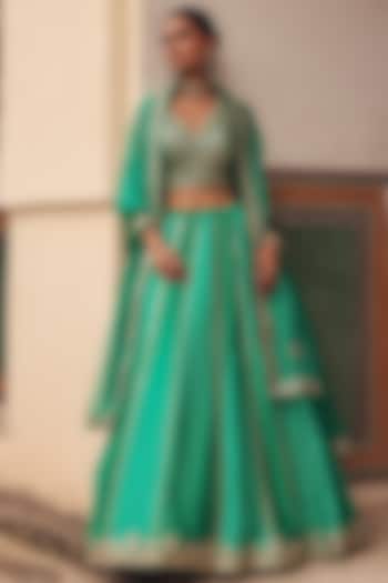 Green Pure Silk Zardosi Embroidered Wedding Lehenga Set by Vinita Bhansali at Pernia's Pop Up Shop
