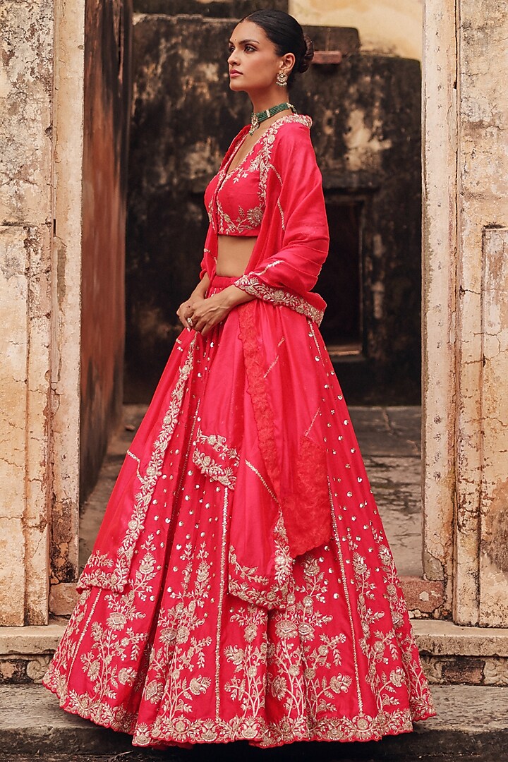 Red Pure Silk Zardosi Embroidered Bridal Lehenga Set by Vinita Bhansali at Pernia's Pop Up Shop