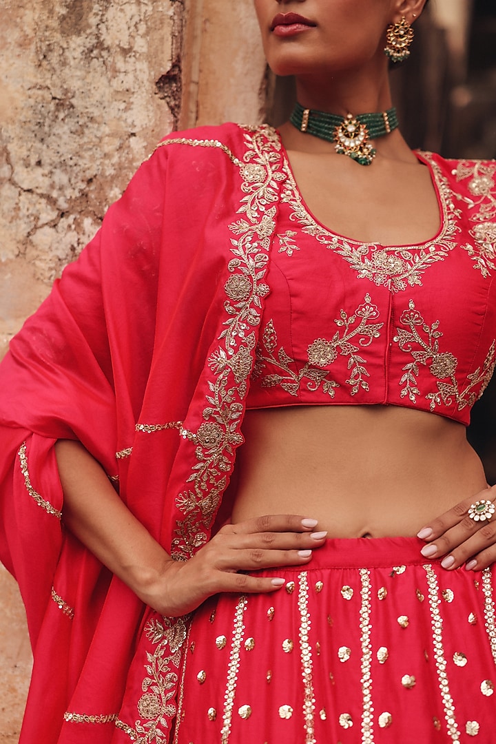 Red Pure Silk Zardosi Embroidered Bridal Lehenga Set by Vinita Bhansali at Pernia's Pop Up Shop