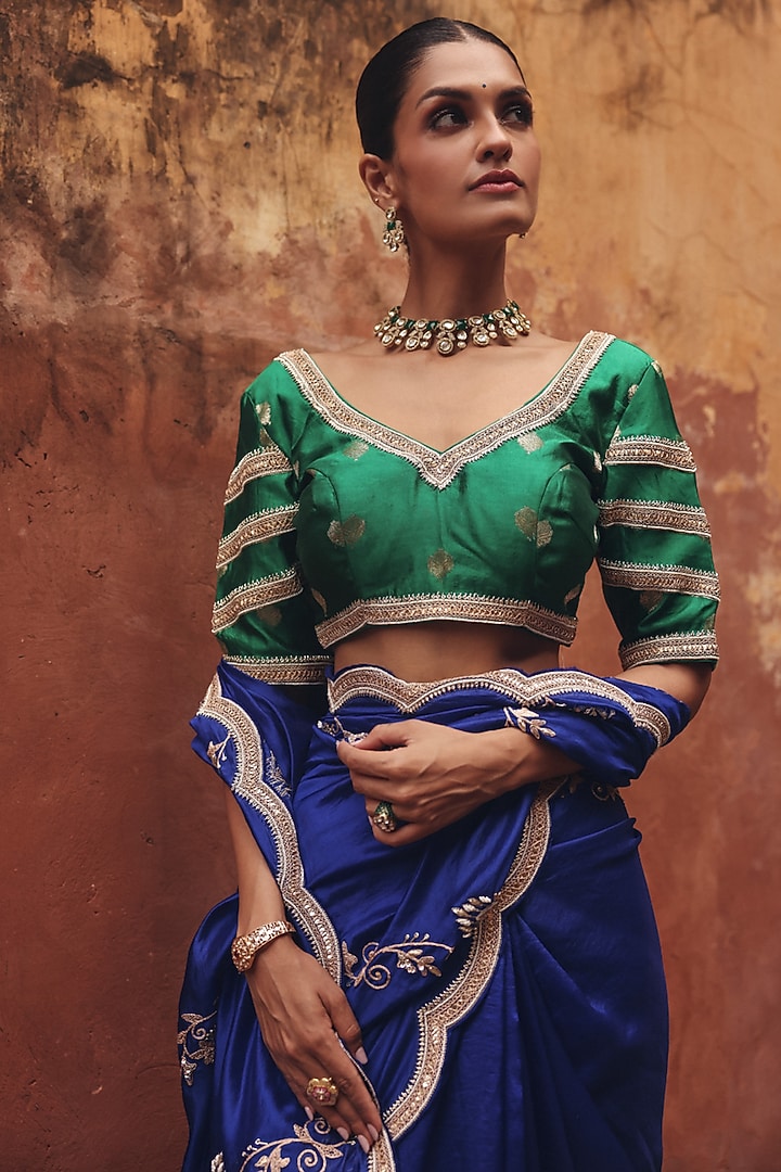 Blue Pure Silk Zardosi Embroidered Reception Saree Set by Vinita Bhansali at Pernia's Pop Up Shop