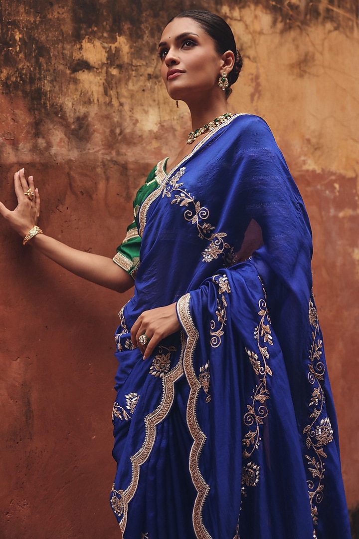 Blue Pure Silk Zardosi Embroidered Reception Saree Set by Vinita Bhansali at Pernia's Pop Up Shop