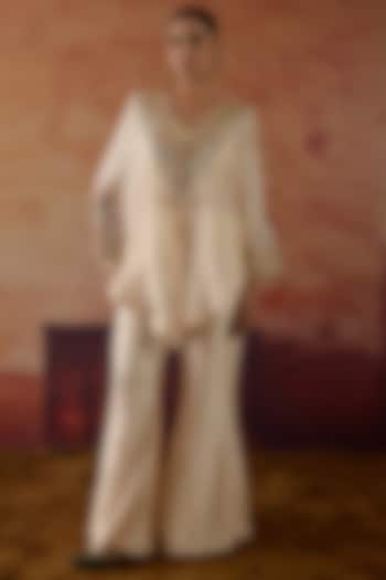 Ivory Pure Silk Zardosi Embroidered Cape Set by Vinita Bhansali at Pernia's Pop Up Shop