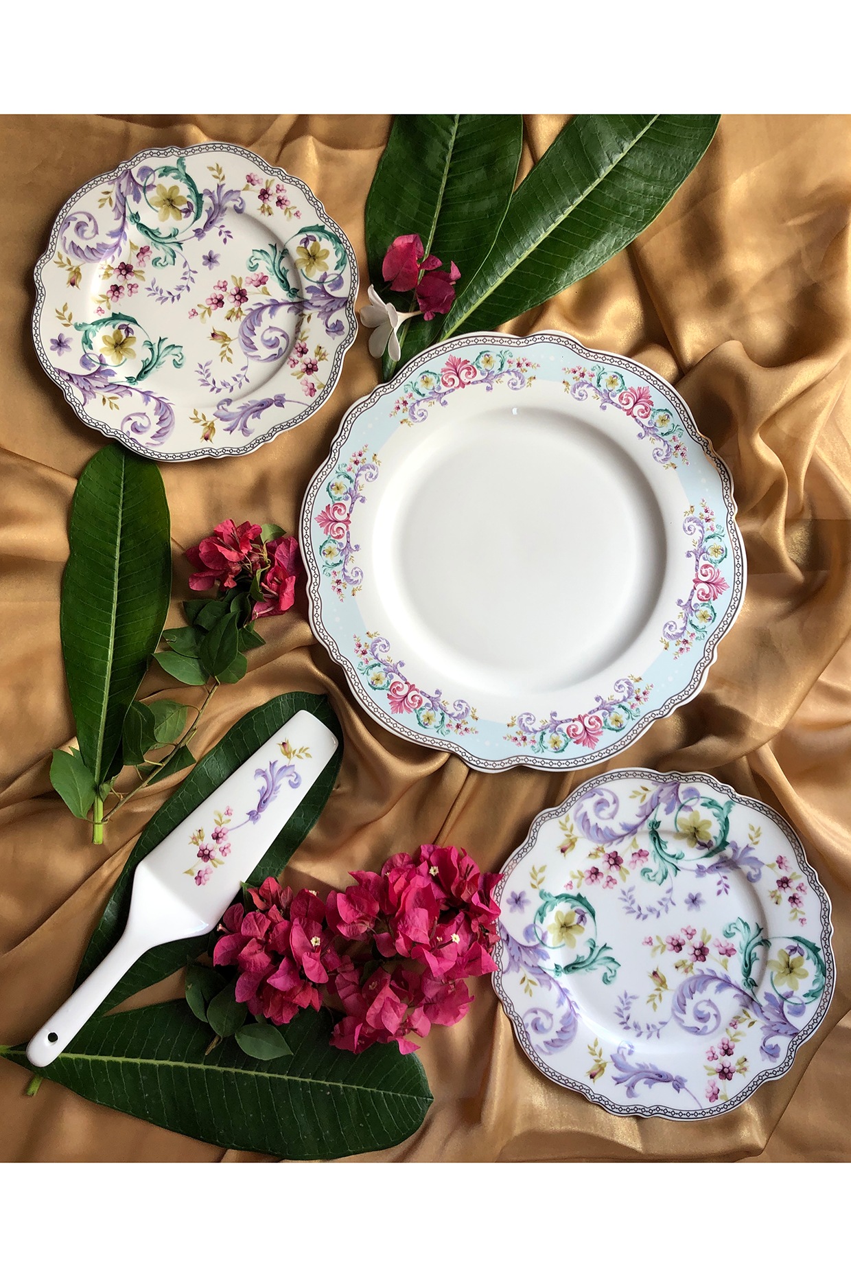 Floral 2025 serving platter