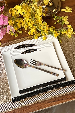 White Porcelain Square Serving Platter Set (Set of 7) by Vigneto