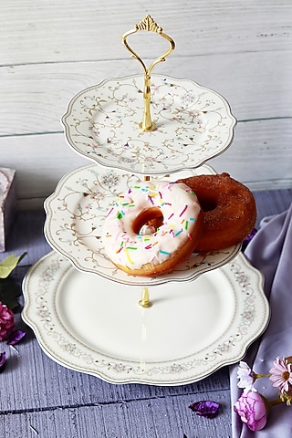 White Finest Premium Porcelain Dessert Stand by Vigneto