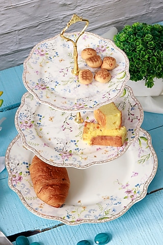 White Finest Premium Porcelain Dessert Stand by Vigneto