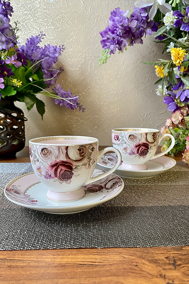 White Finest Premium Porcelain Floral Cup & Saucer Set by Vigneto