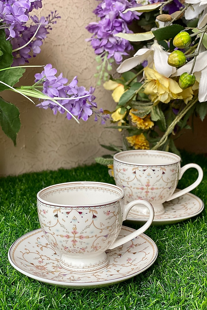 White Finest Premium Porcelain Floral Cup & Saucer Set by Vigneto