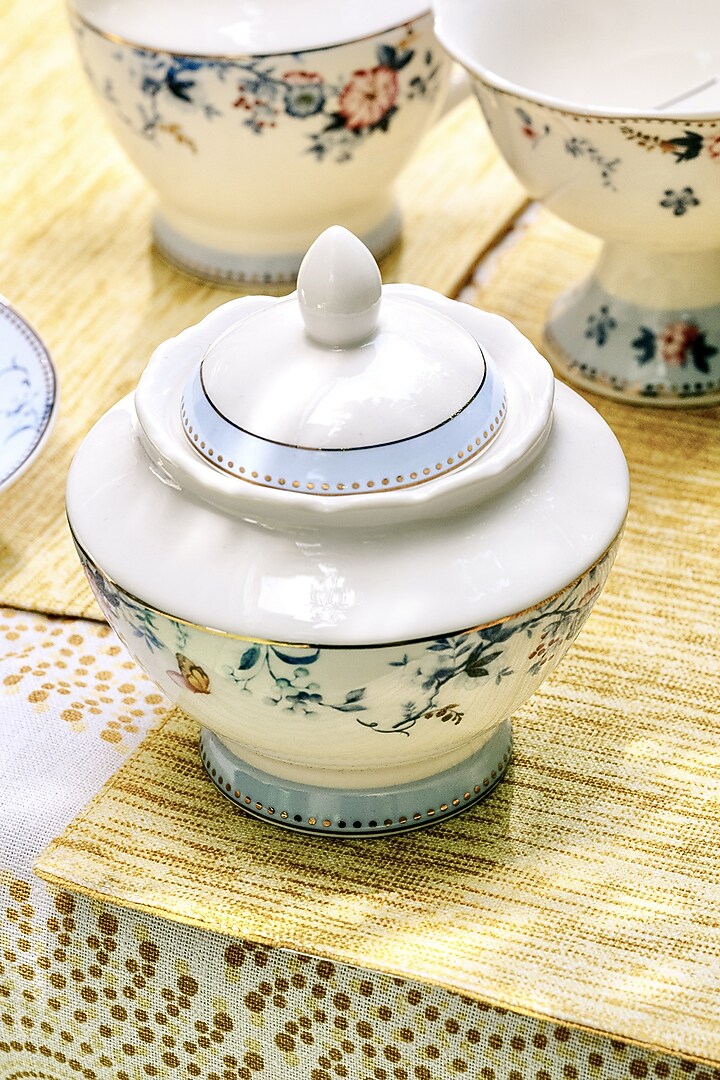 White Finest Premium Porcelain Floral Tea Set by Vigneto at Pernia's Pop Up Shop