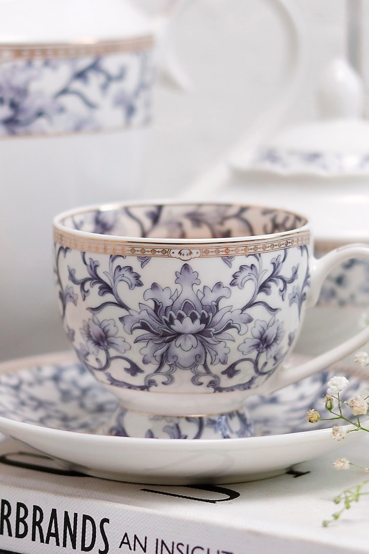 White Finest Premium Porcelain Floral Tea Set by Vigneto
