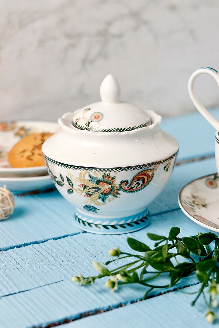 White Finest Premium Porcelain Tea Set by Vigneto at Pernia's Pop Up Shop
