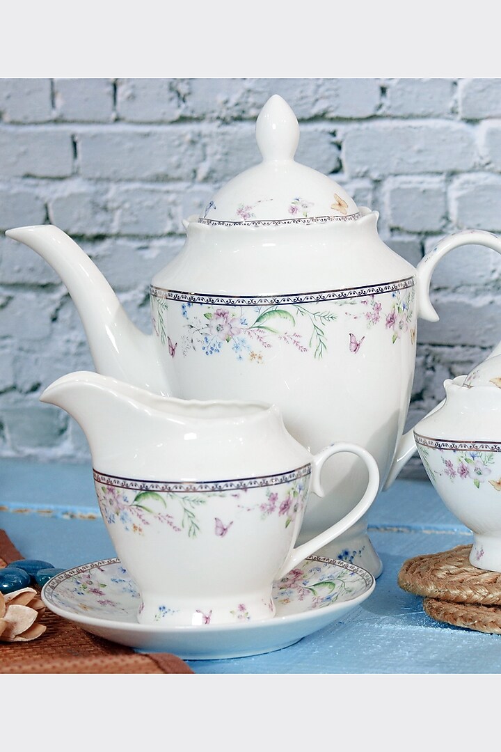White Finest Premium Porcelain Tea Set by Vigneto at Pernia's Pop Up Shop