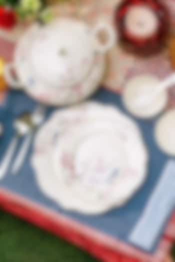 White Finest Premium Porcelain Floral Dinner Set by Vigneto at Pernia's Pop Up Shop