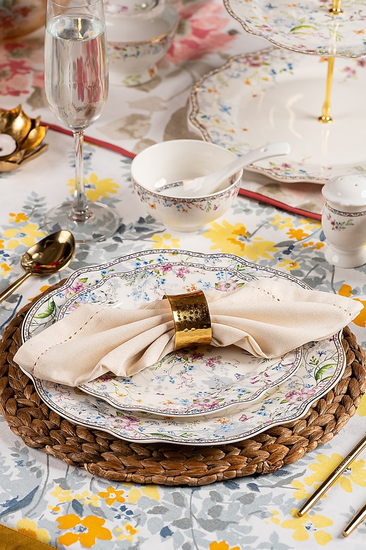 White Finest Premium Porcelain Floral Dinner Set by Vigneto at Pernia's Pop Up Shop