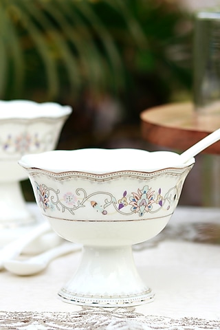 White Finest Premium Porcelain Dessert Cup Set by Vigneto