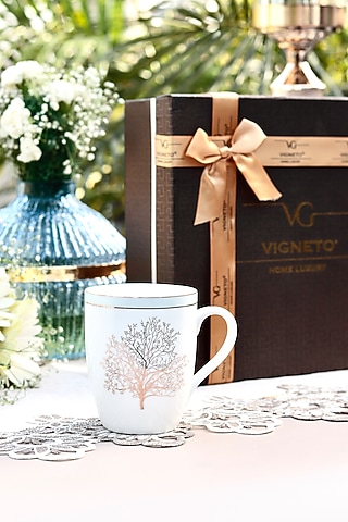 White & Blue Finest Premium Porcelain Mug Set by Vigneto