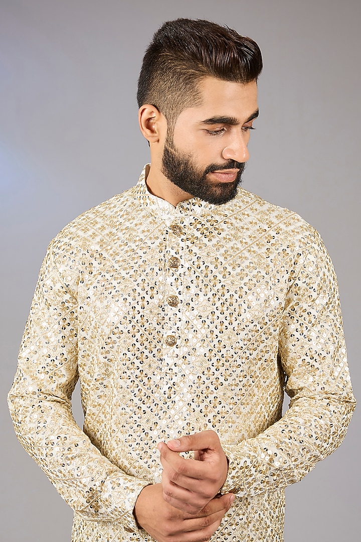 Gold Poly Viscose Blend Motif Thread Embroidered Kurta Set by VICUGNA at Pernia's Pop Up Shop