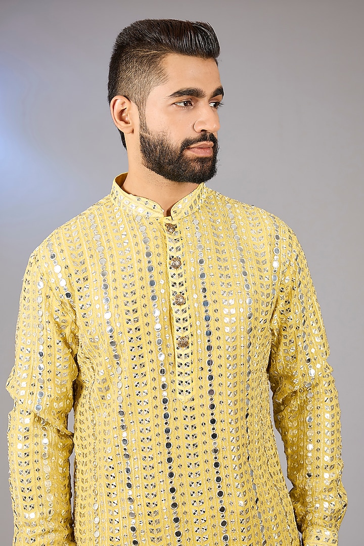 Yellow Gold Poly Viscose Blend Motif Thread Embroidered Kurta Set by VICUGNA at Pernia's Pop Up Shop