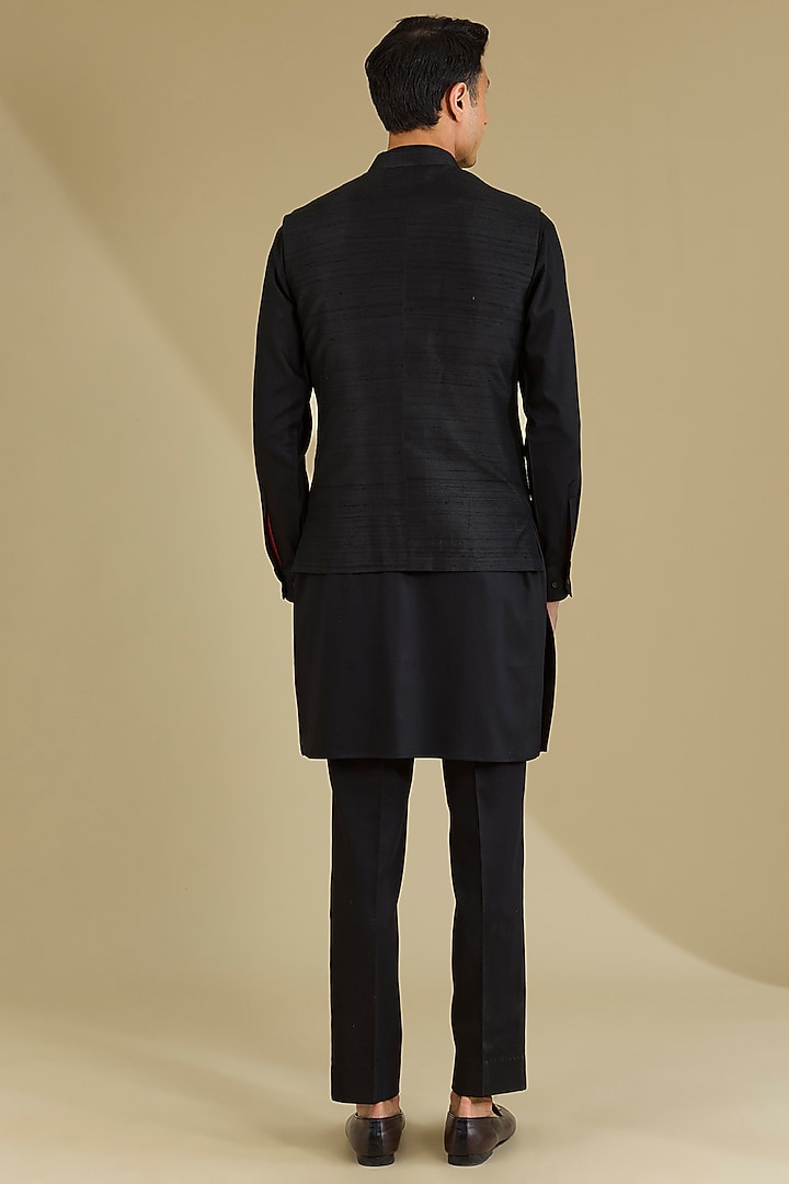 Black Raw Silk Bundi Jacket Set by VICUGNA at Pernia's Pop Up Shop