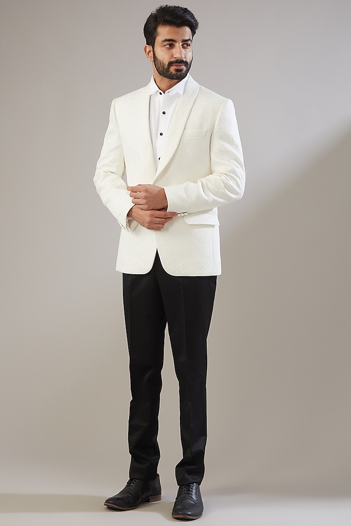 Off-White Jacquard Tuxedo Set by VICUGNA