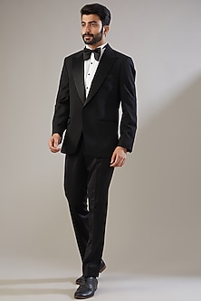 product-color-Black