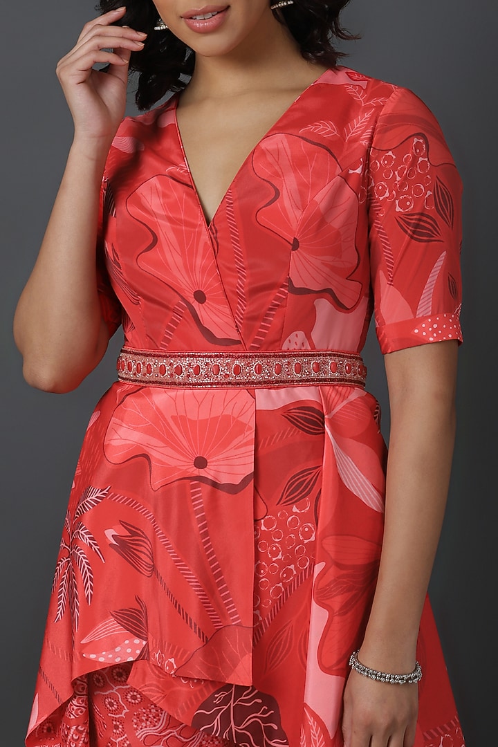 Red Luxury Crepe Co-Ord Set by VINNY KHURANA OFFICIAL at Pernia's Pop Up Shop