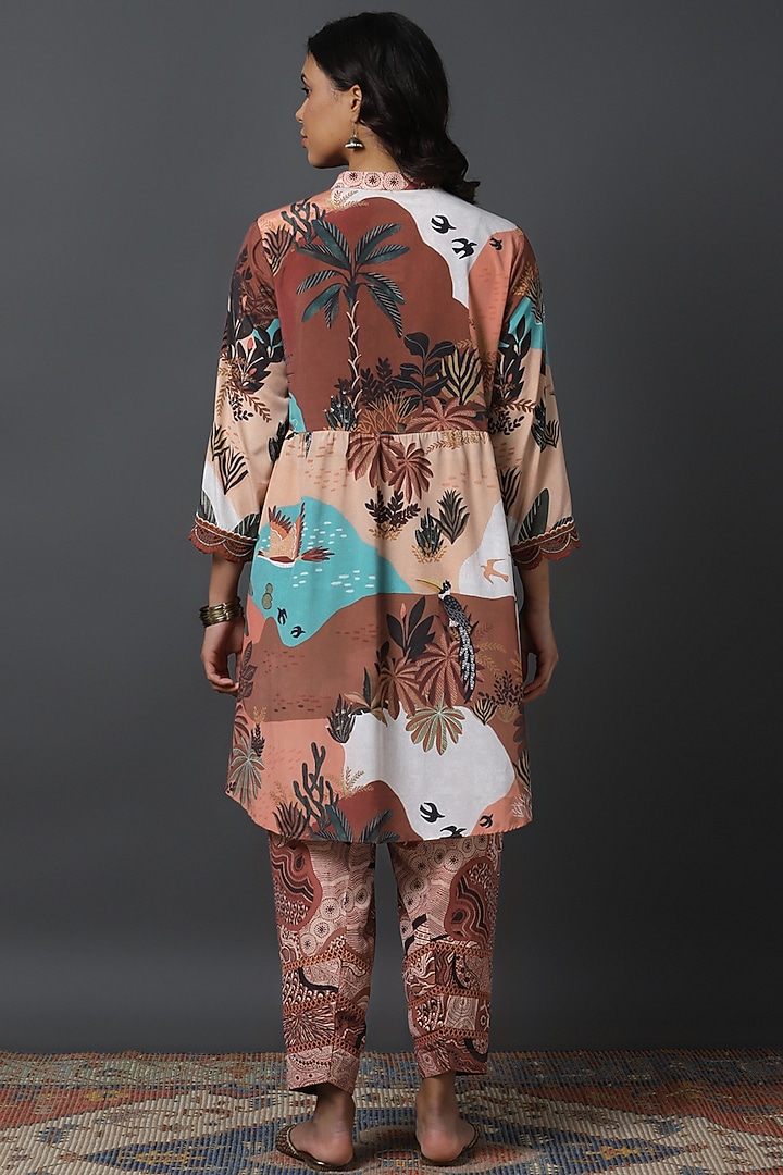 Brown Natural Crepe Digital Printed Kurta Set by VINNY KHURANA OFFICIAL at Pernia's Pop Up Shop
