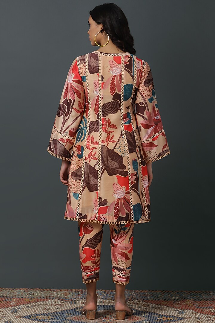 Beige Cotton Silk Digital Printed Kurta Set by VINNY KHURANA OFFICIAL at Pernia's Pop Up Shop