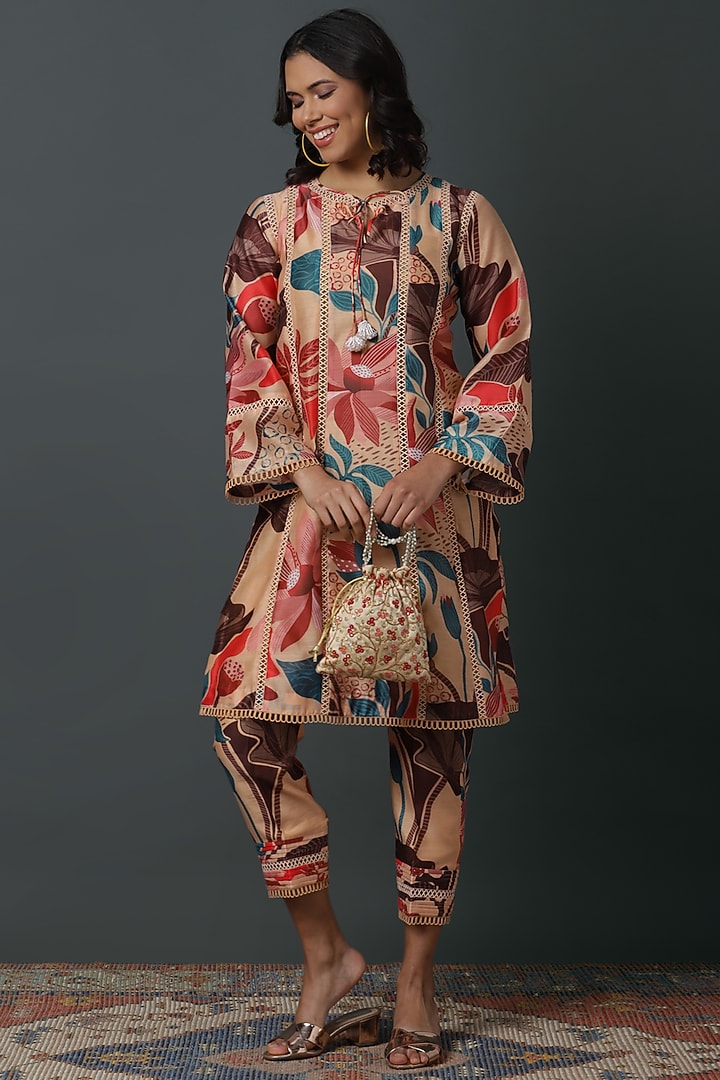 Beige Cotton Silk Digital Printed Kurta Set by VINNY KHURANA OFFICIAL at Pernia's Pop Up Shop