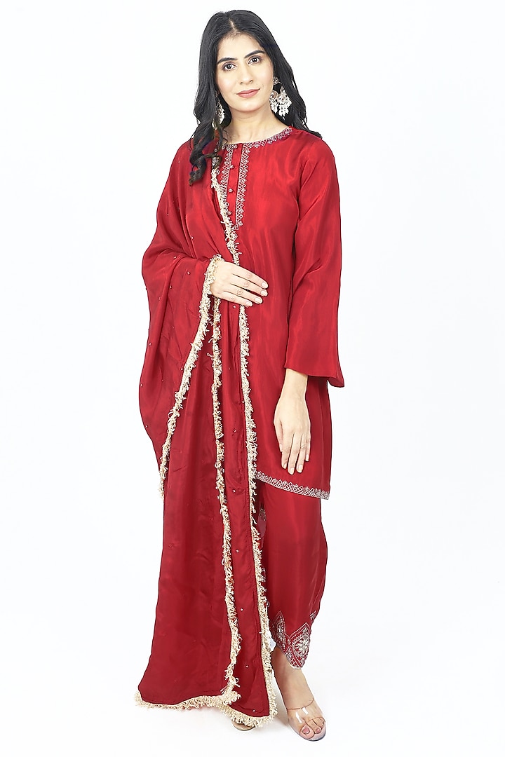 Red Pure Silk Cutdana & Dabka Embroidered Kurta Set by VILAAS