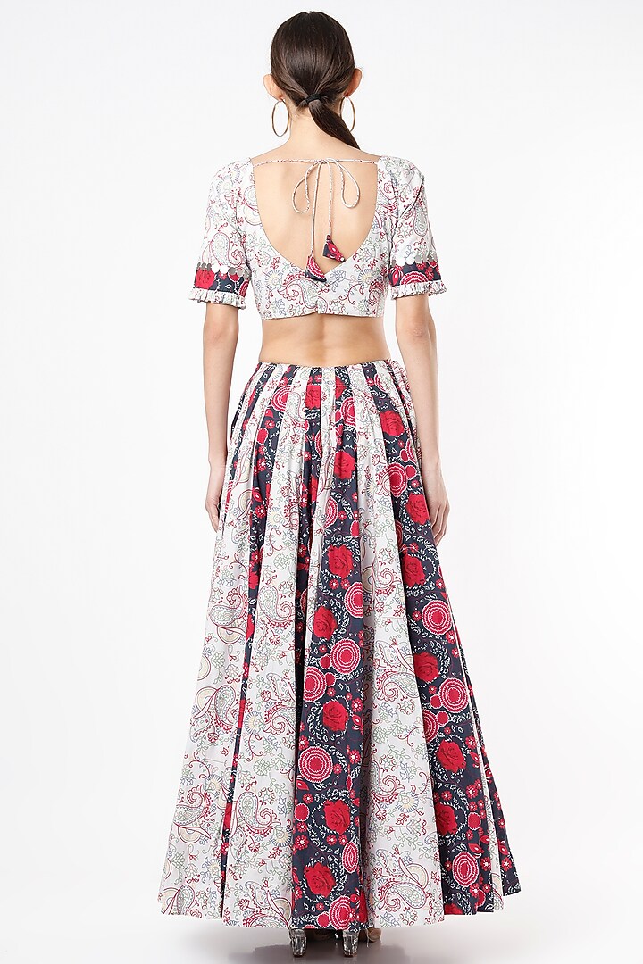 White Printed & Embroidered Lehenga Set by Vishala Shree at Pernia's Pop Up Shop