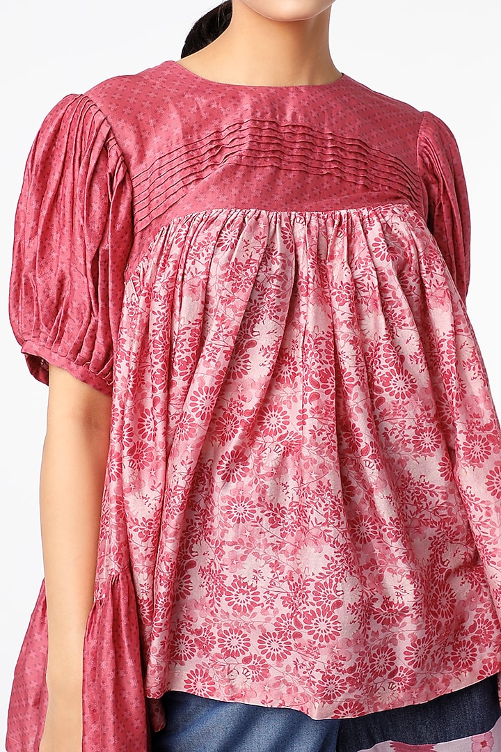 Fuchsia Printed Pintucked Top by Vishala Shree at Pernia's Pop Up Shop