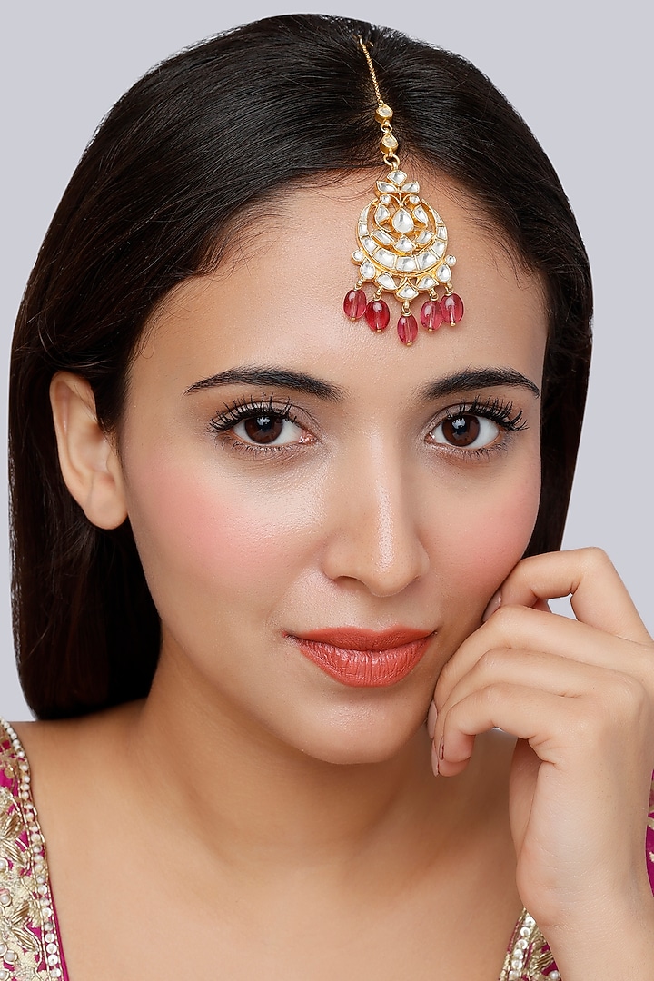 Gold Finish Kundan Polki Maangtikka In Sterling Silver by Vinanti Manji at Pernia's Pop Up Shop