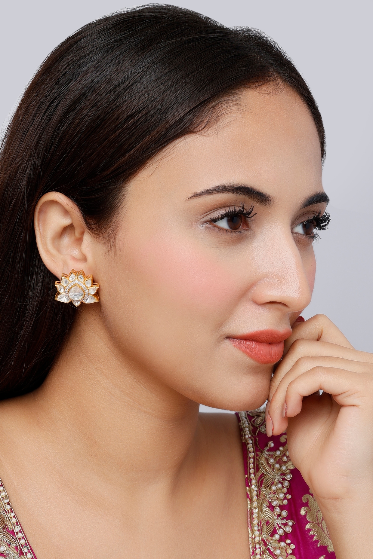 White Party Wear,Casual Wear Ladies Indo Western Earrings at Rs 80/pair in  Mumbai