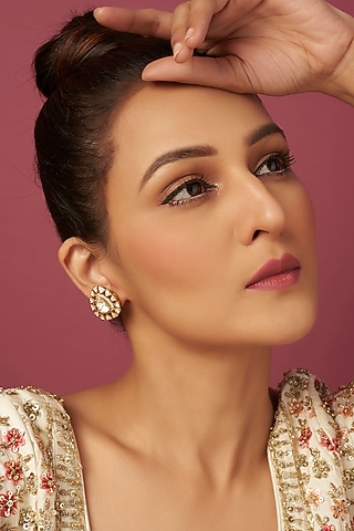 Gold Finish Kundan & Diamond Stud Earrings In Sterling Silver by Vinanti Manji
