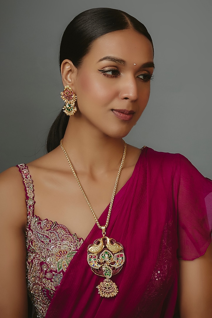 Gold Finish Zircon & Pearl Beaded Enameled Necklace Set by Vivinia By Vidhi Mehra at Pernia's Pop Up Shop