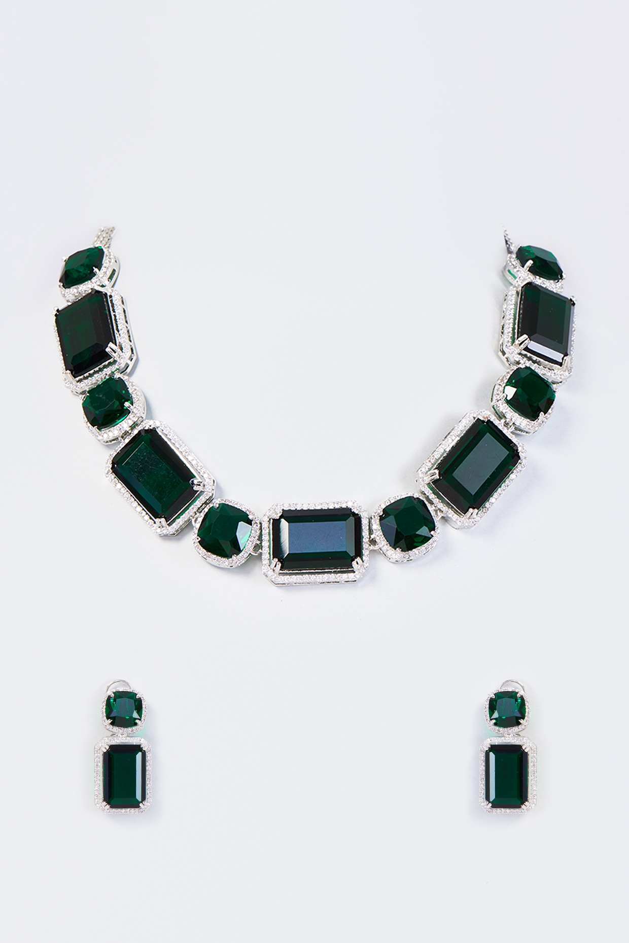 Buy Brazilian Emerald Crystal Pendant with White Diamond in 22K at Nancy  Troske Jewelry for only $1,900.00