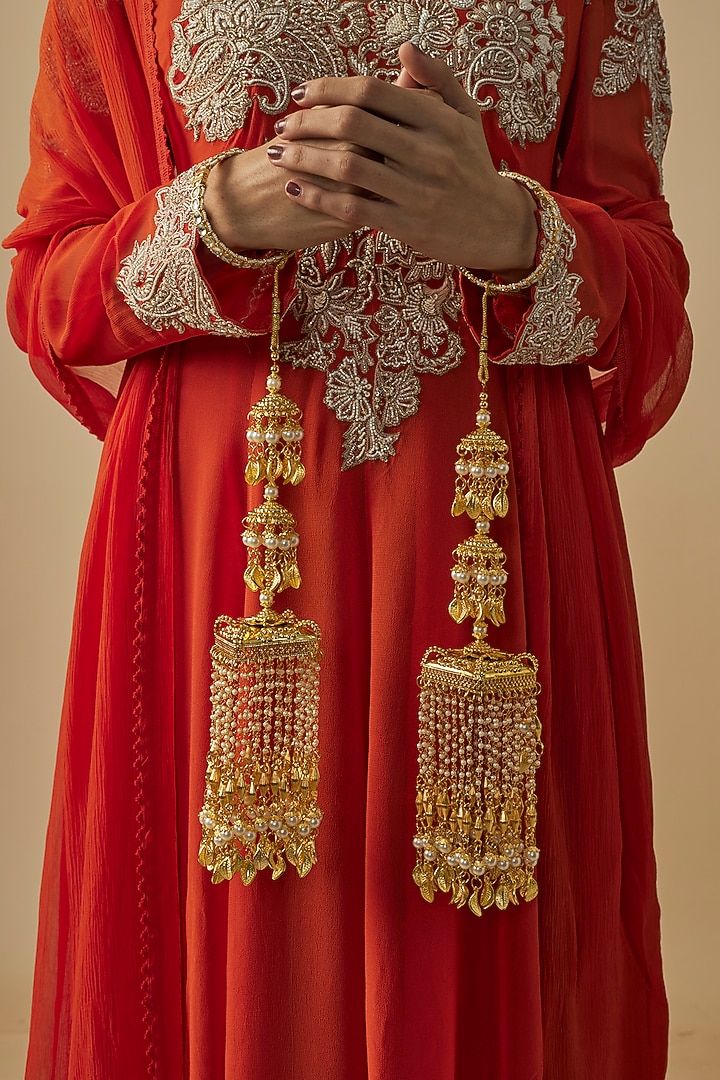 Gold Finish Pearl Chain Kaleera (Set Of 2) by Vivinia By Vidhi Mehra at Pernia's Pop Up Shop